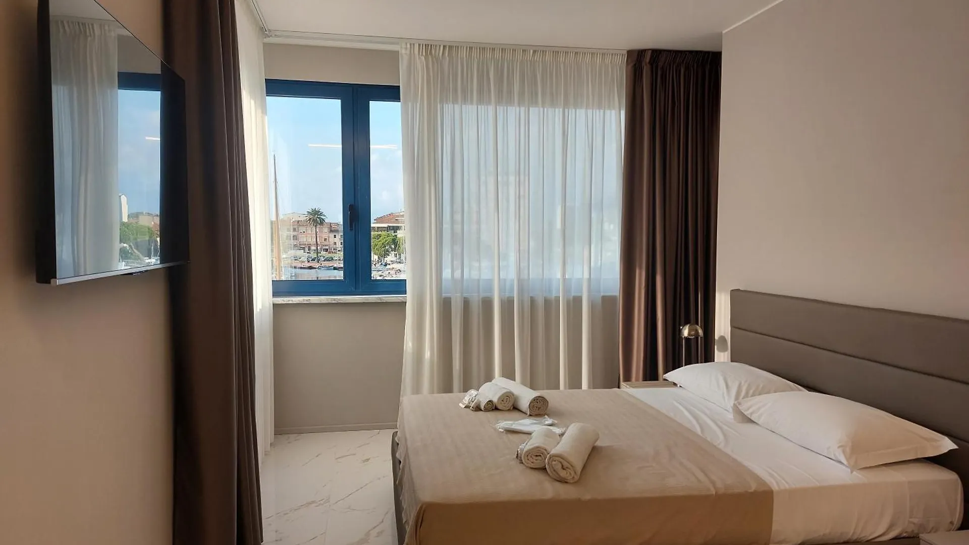 Darsena Luxury Apartments Viareggio